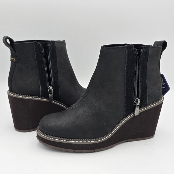 TOMS Raven Water Resistant Wedge Ankle Booties, Black Oiled Nubuck/Suede, Size 5 - Picture 6 of 16